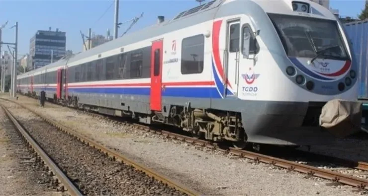 Adana Mersin Tren Seferleri 2024: Saatler ve İstasyonlar